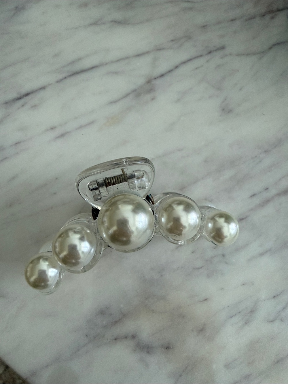 Tasha Clear Hair Claw with White Pearlescent Beads